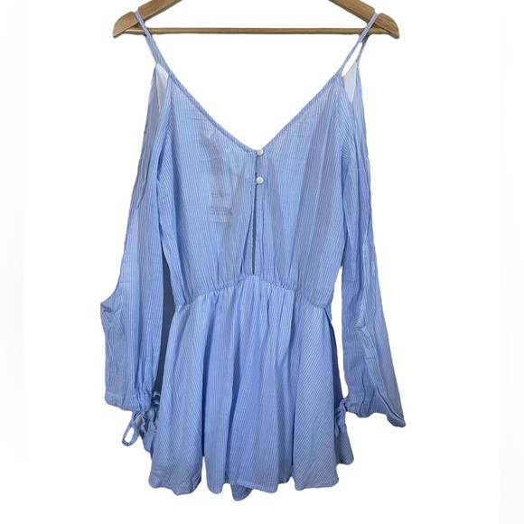 LF Seek Blue Cold Shoulder Romper - Picture 2 of 8